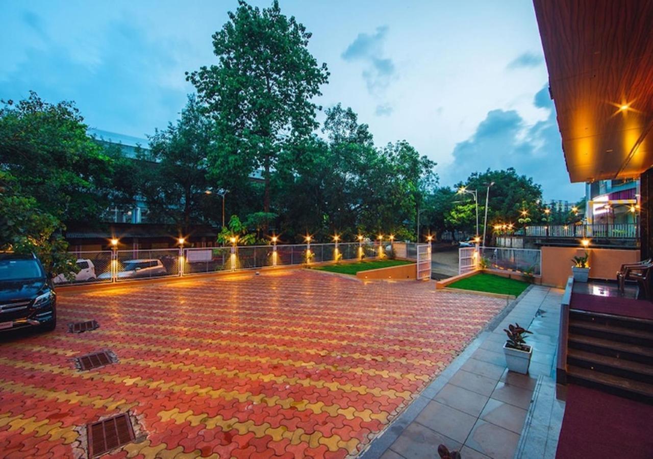 Hotel Laxvas Tháné Exteriér fotografie